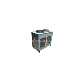 【小型冷水機(jī)】使用多留心總沒錯！