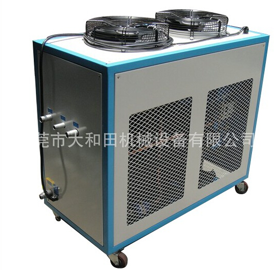 【小型冷水機】優(yōu)勢多多才能夠氣場強大！
