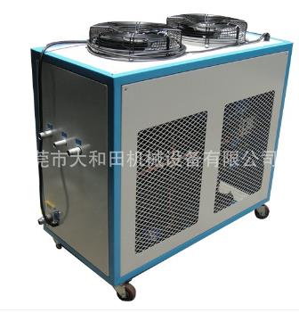 【小型冷水機(jī)】外形雖小，功能強(qiáng)大