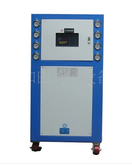 冷水機(jī)，冷水更便捷